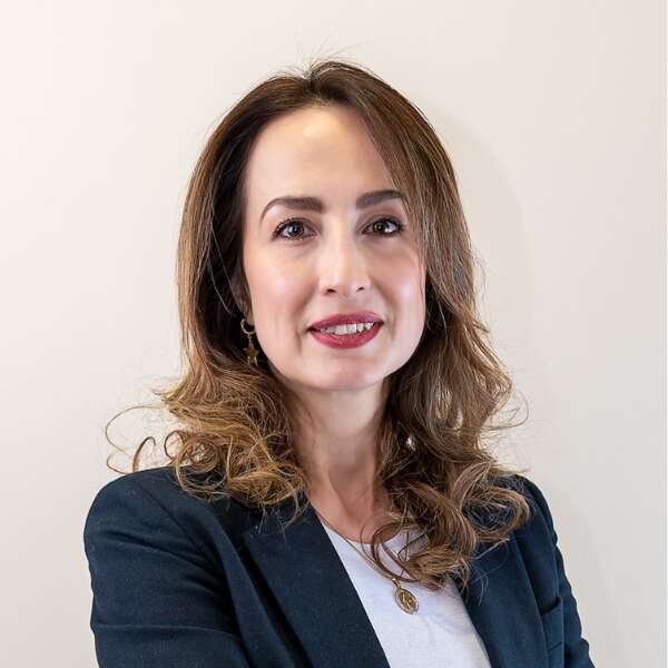 María de los Ángeles Pérez de Angola